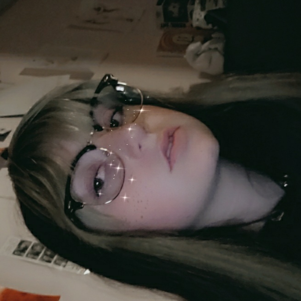 Meet your Posher, Ava